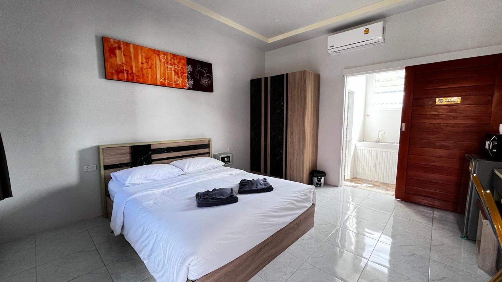 M&N Guesthouse Kata Buitenkant foto