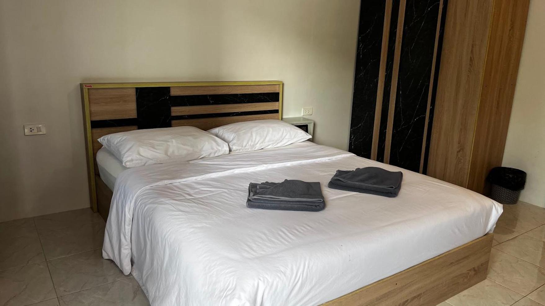 M&N Guesthouse Kata Buitenkant foto